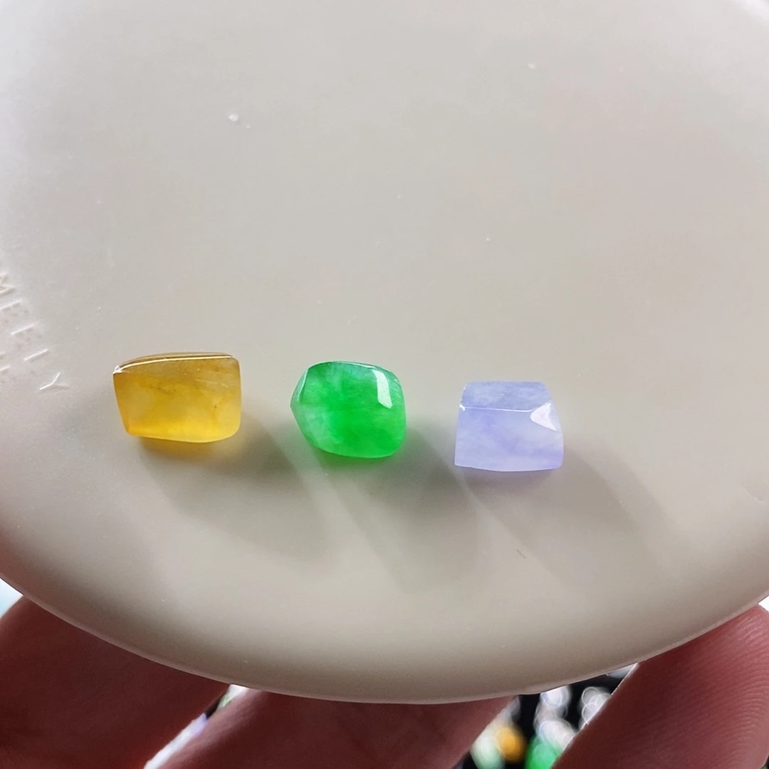 散珠翡翠三彩随形