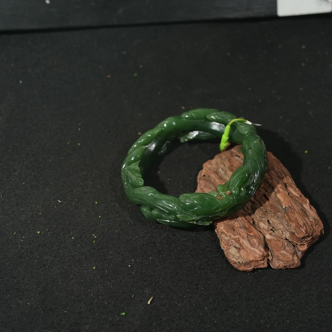 12.13香港王老板-和田玉手镯6c600