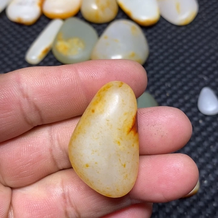 和田玉（白玉）珠宝奇石未镶嵌