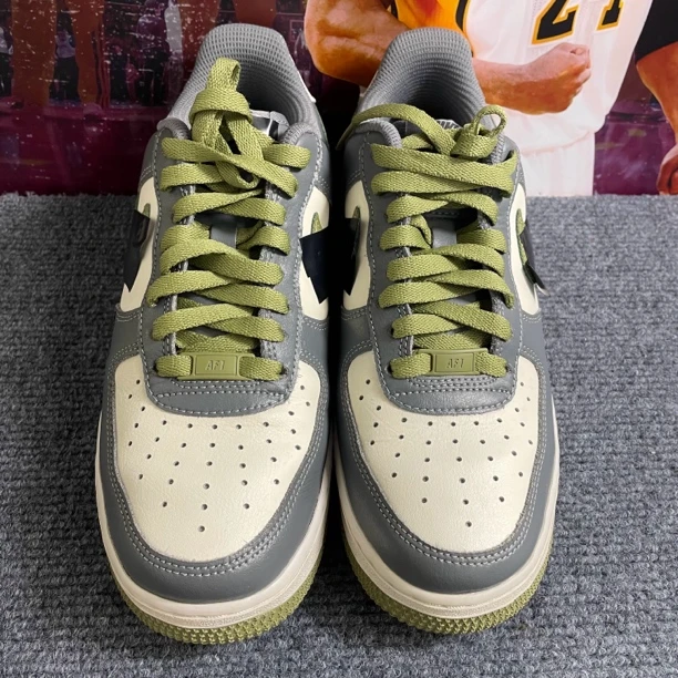 40.5码 时尚板鞋