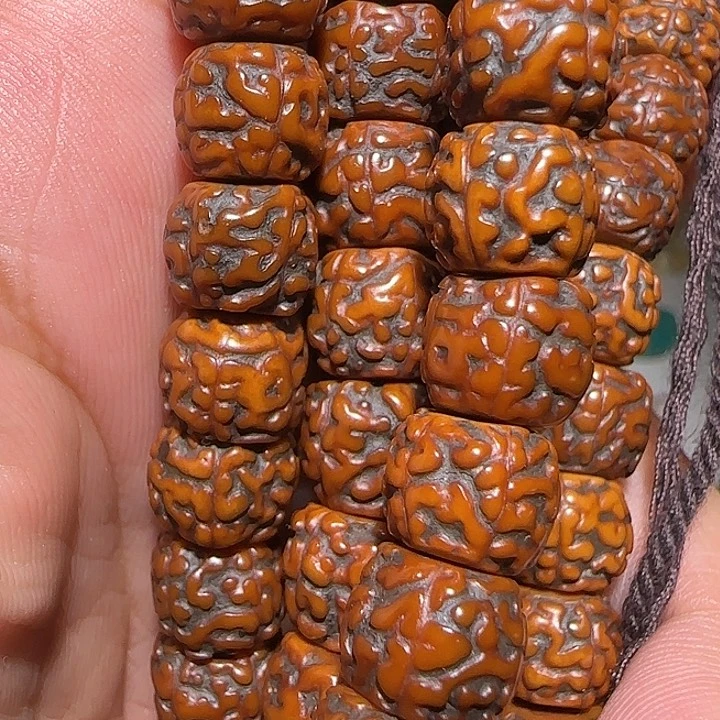 藏区老金刚念珠保老