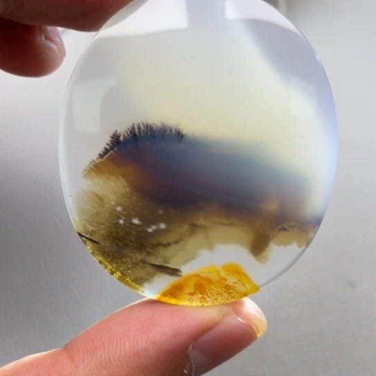 玛瑙/玉髓颈饰未镶嵌张*