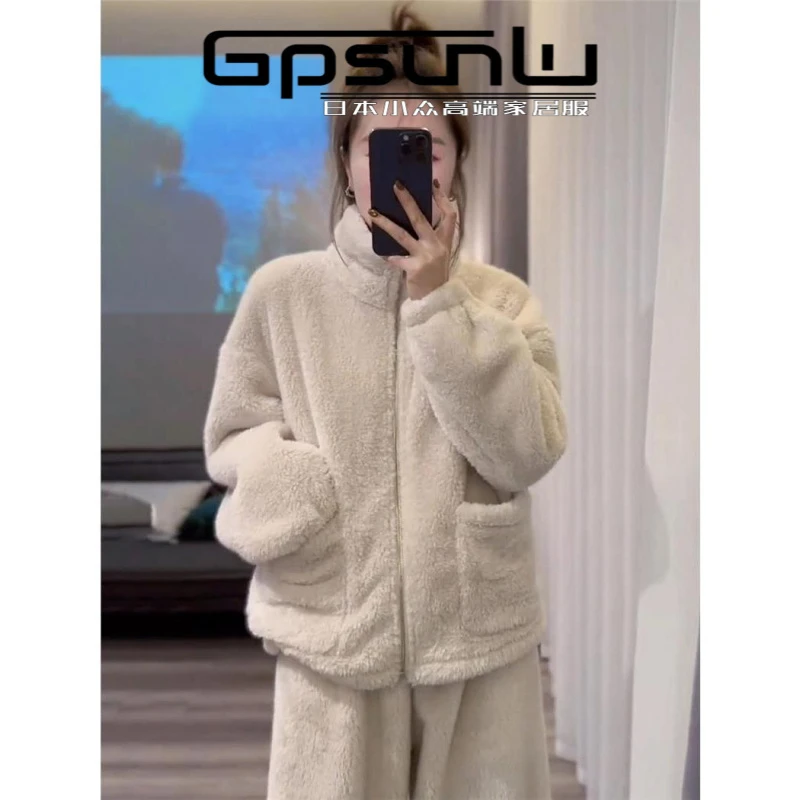 韩版小众2025冬季新款时尚珊瑚绒暖烘烘睡衣女韩版宽松加厚家居服