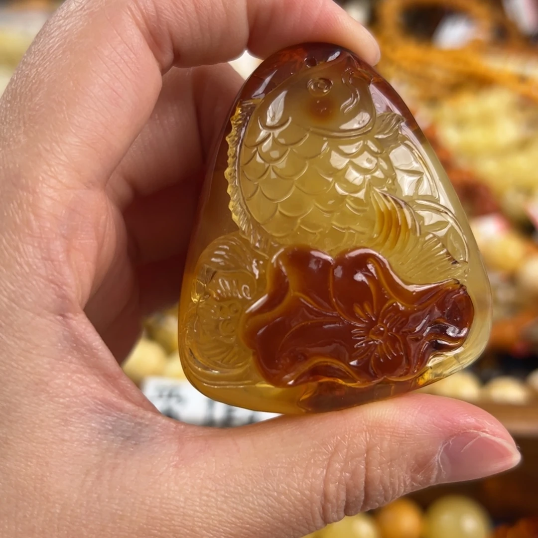 琥珀未镶嵌珠宝奇石