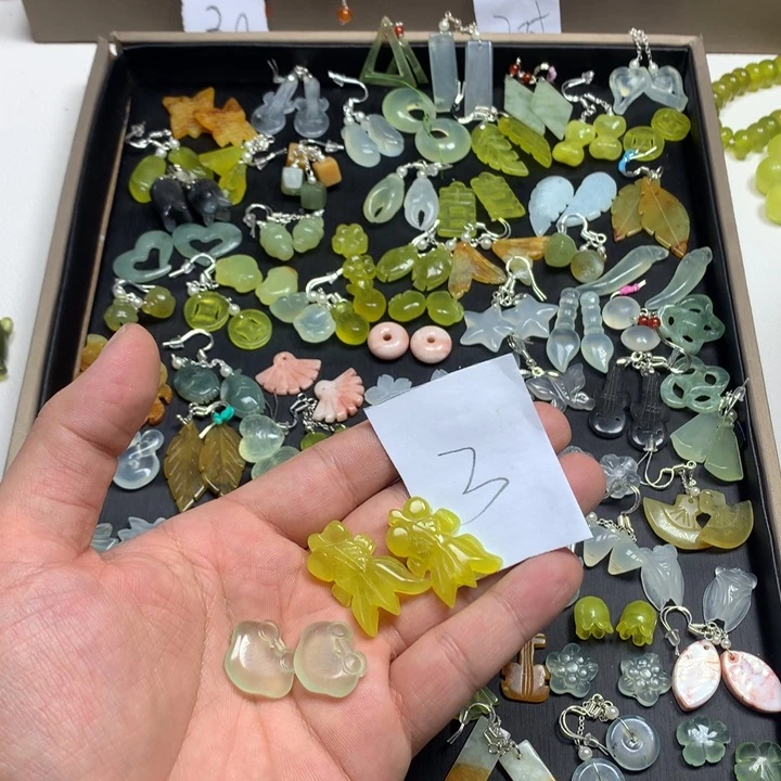 蛇纹石玉耳钉足银镀金镶嵌C**…