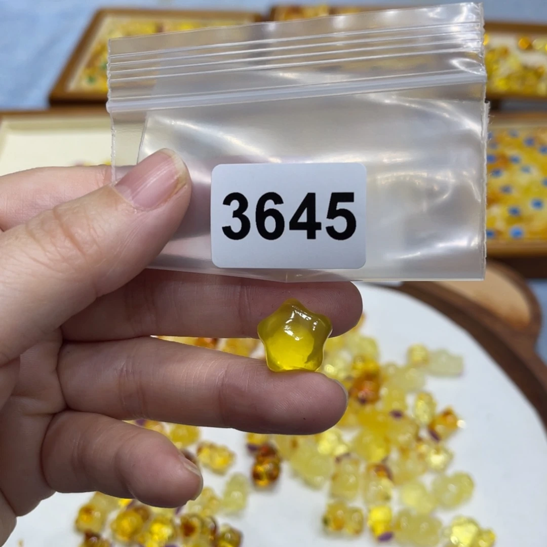 琥珀珠宝奇石未镶嵌