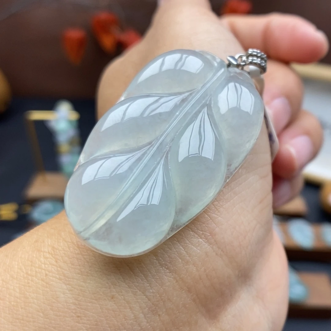 【闪购商品】颈饰银S925镶嵌翡翠28