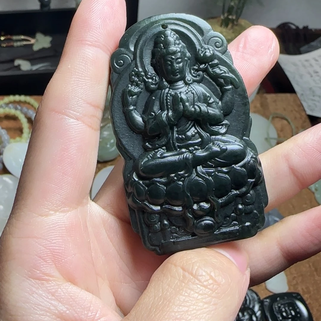 和田玉未镶嵌颈饰正常结构