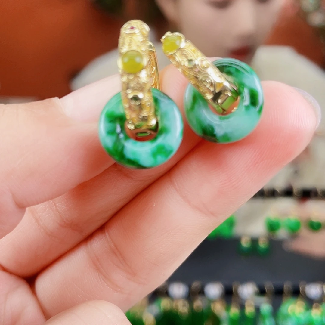 翡翠未镶嵌耳饰饰品