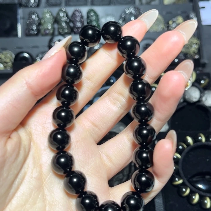 এ****黑曜岩未镶嵌珠宝奇石