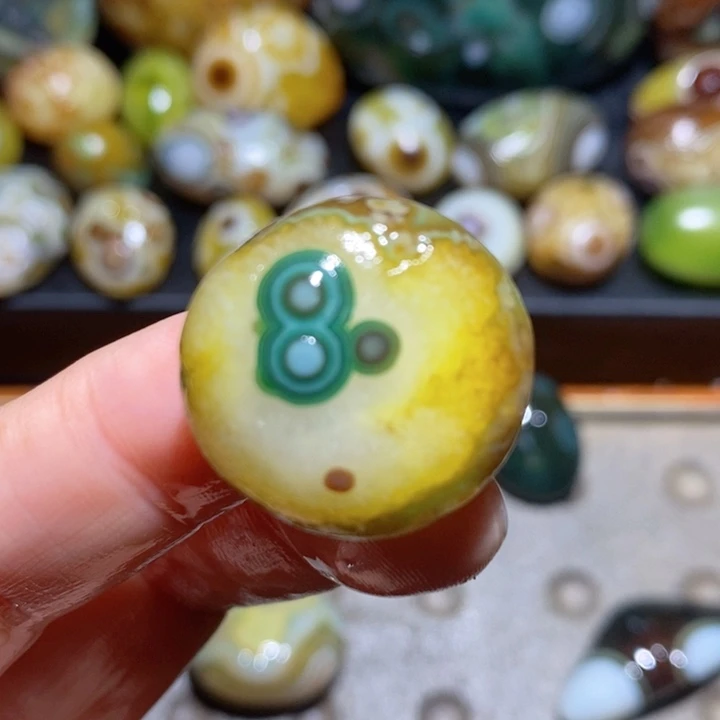 未镶嵌玛瑙/玉髓珠宝半成品153