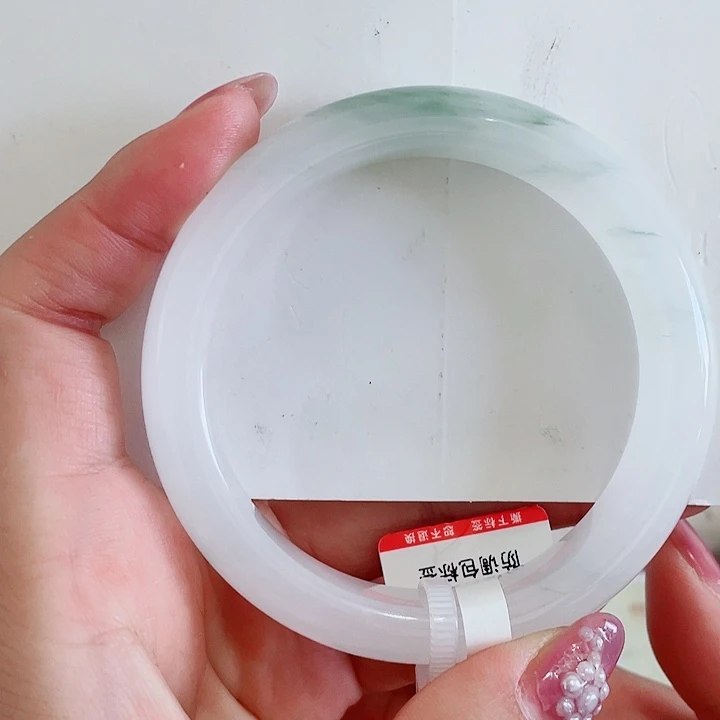 浪***沙石英质玉（金丝玉）手镯未镶嵌10