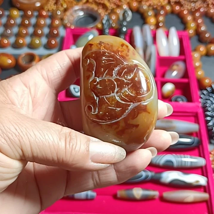 玛瑙/玉髓未镶嵌手把件