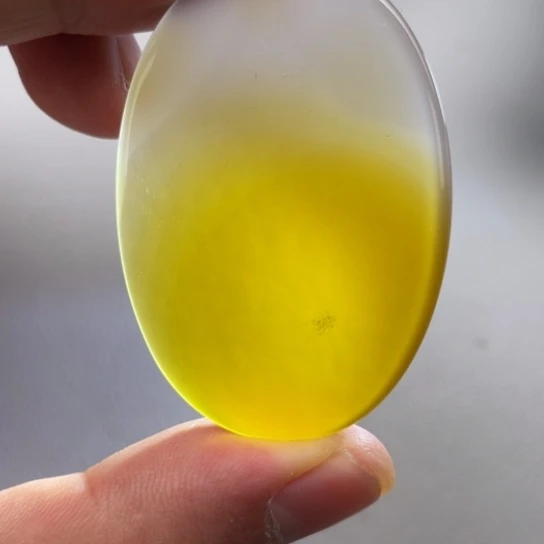 玛瑙/玉髓颈饰未镶嵌波*?