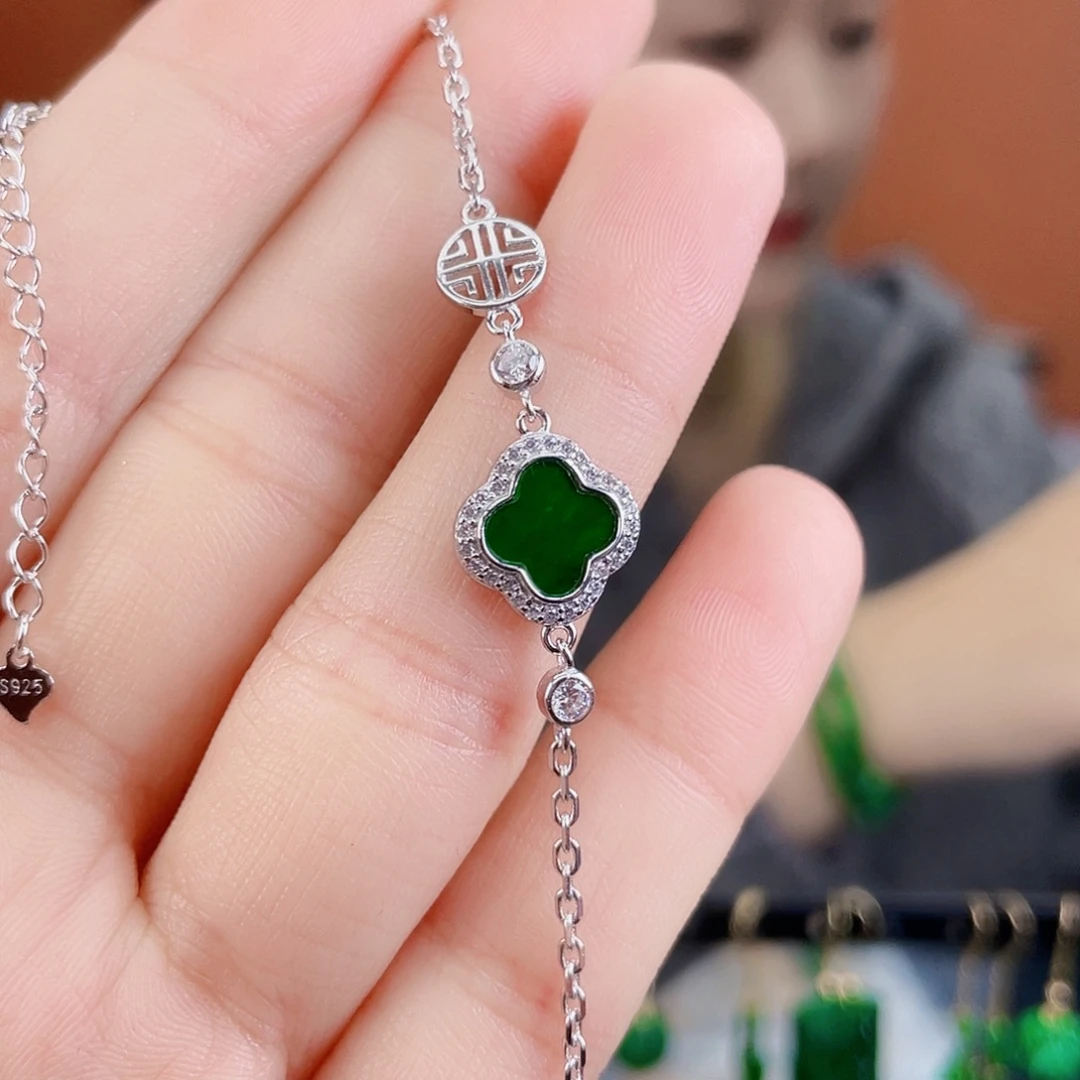 翡翠银S925镶嵌耳饰