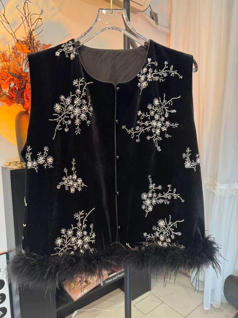 【桃妖定制】2025大码新中式下摆鸵鸟毛重工串珠工艺马甲优雅显瘦