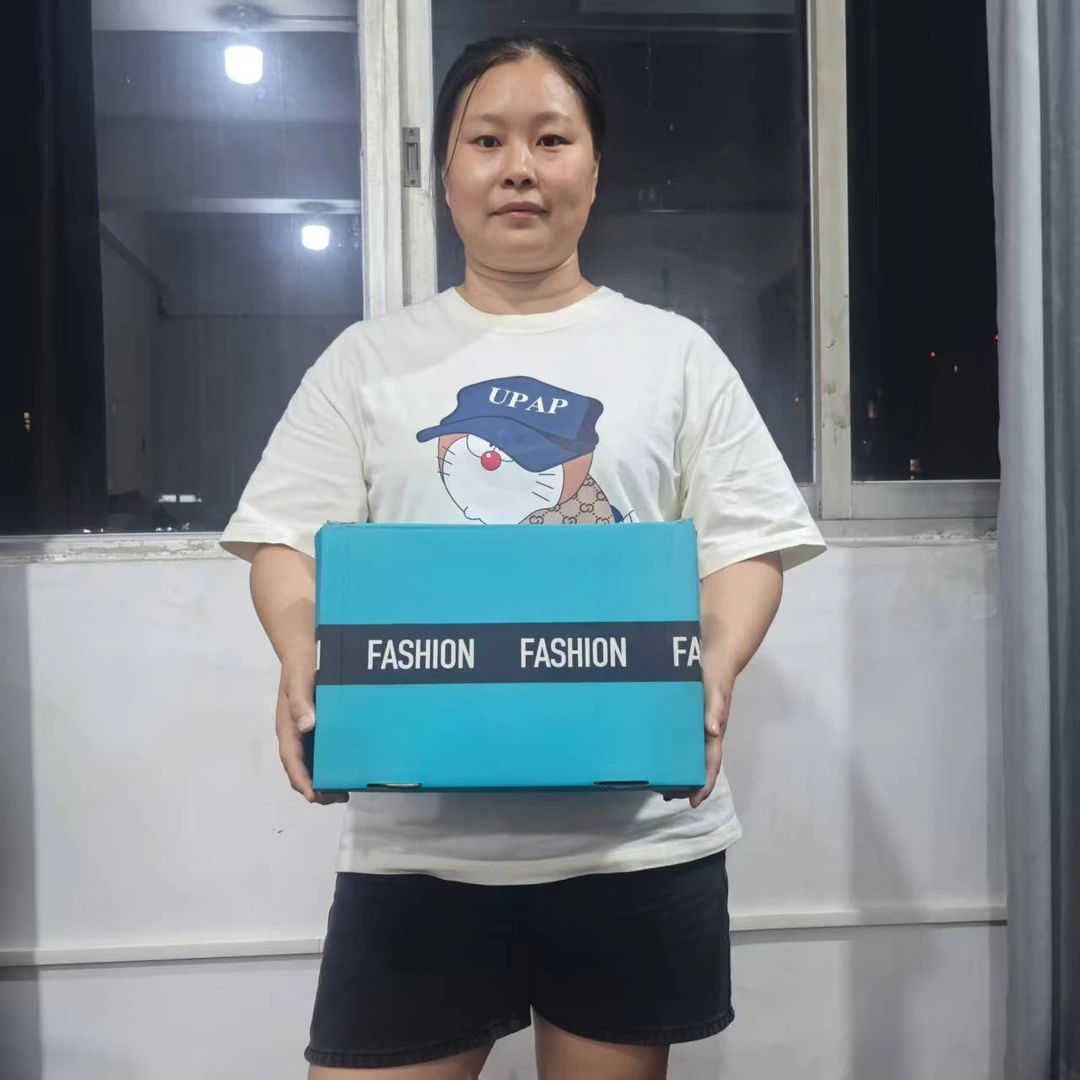 【11.3】90系列户外拼色冲锋衣2025新版