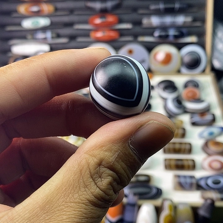 未镶嵌颈饰玛瑙/玉髓