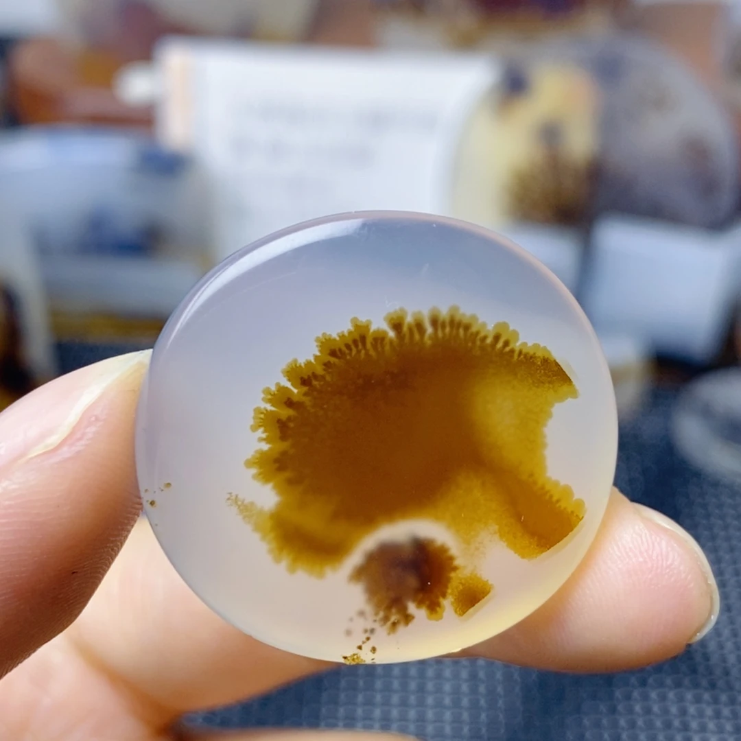 玛瑙/玉髓未镶嵌珠宝奇石