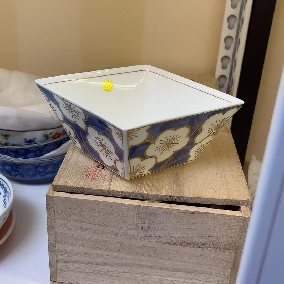 摆件茜****圈哈哈哈哈哈哈哈哈哈哈