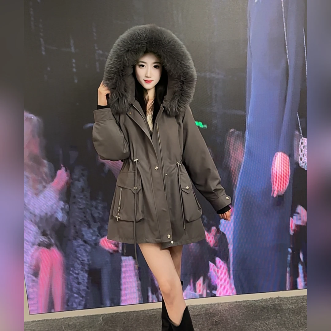 【温香玉】海宁新款撤柜女时尚显瘦真毛狐狸毛领派克服2355.JT