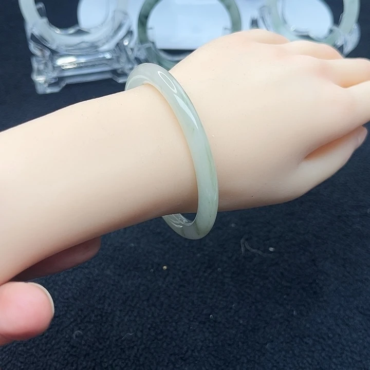 石英质玉未镶嵌手镯531