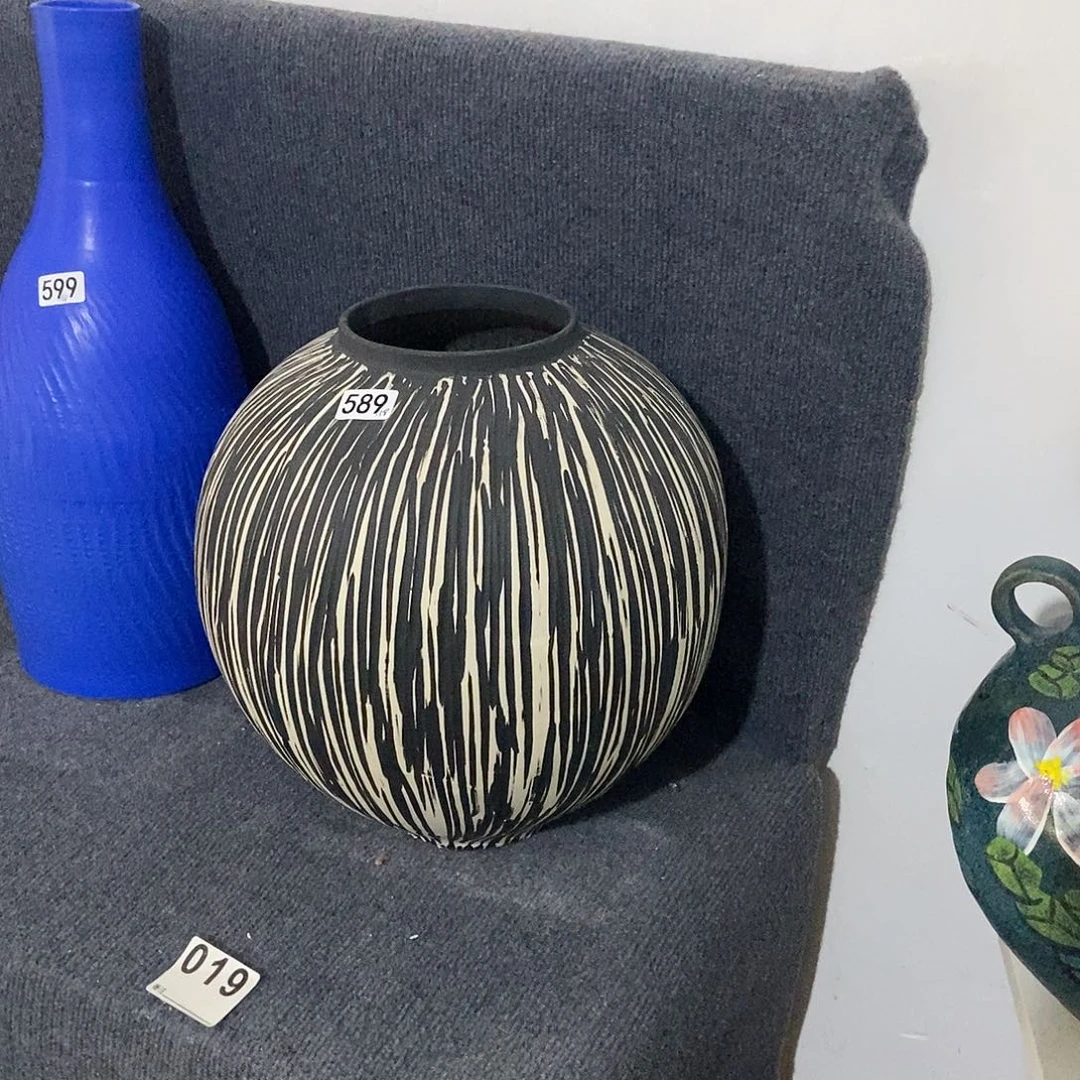 景德镇花瓶一物一拍