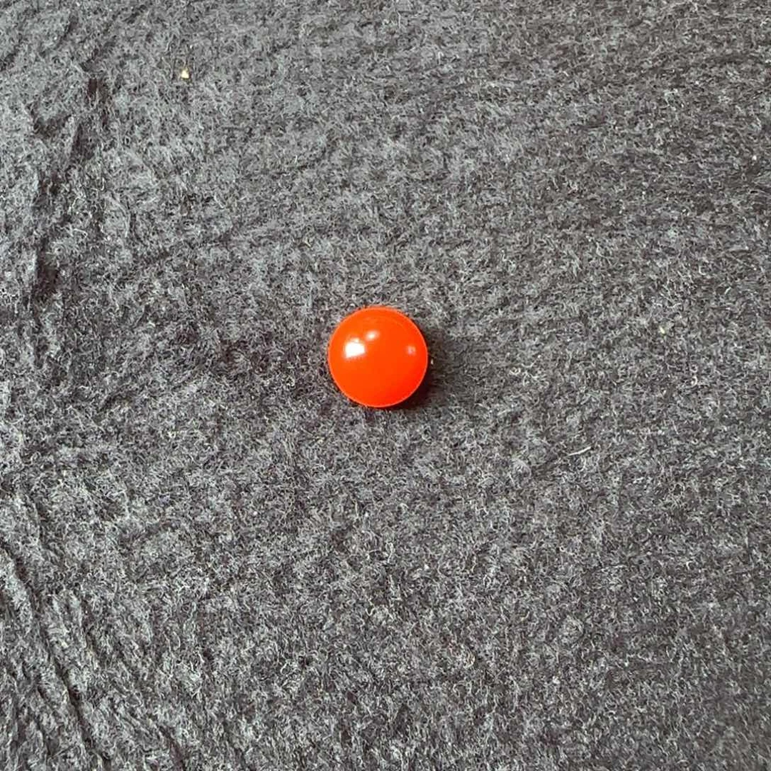 向***己南红玛瑙未镶嵌戒面戒面