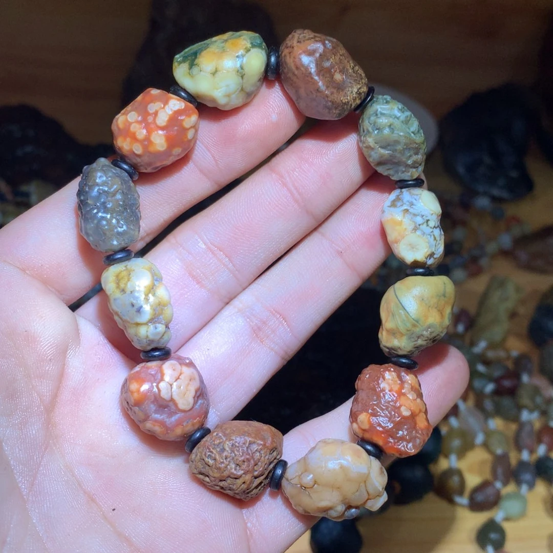 玛瑙/玉髓未镶嵌阿拉善戈壁玛瑙