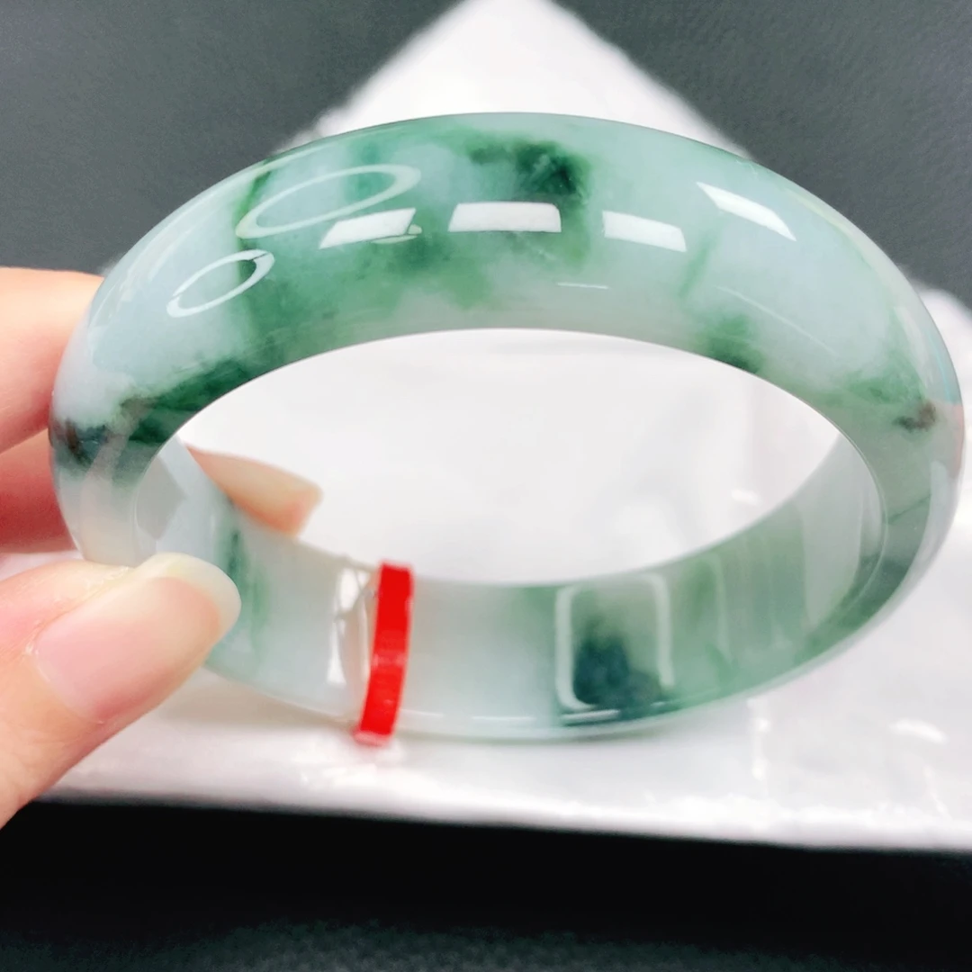 翡翠未镶嵌手镯59圈