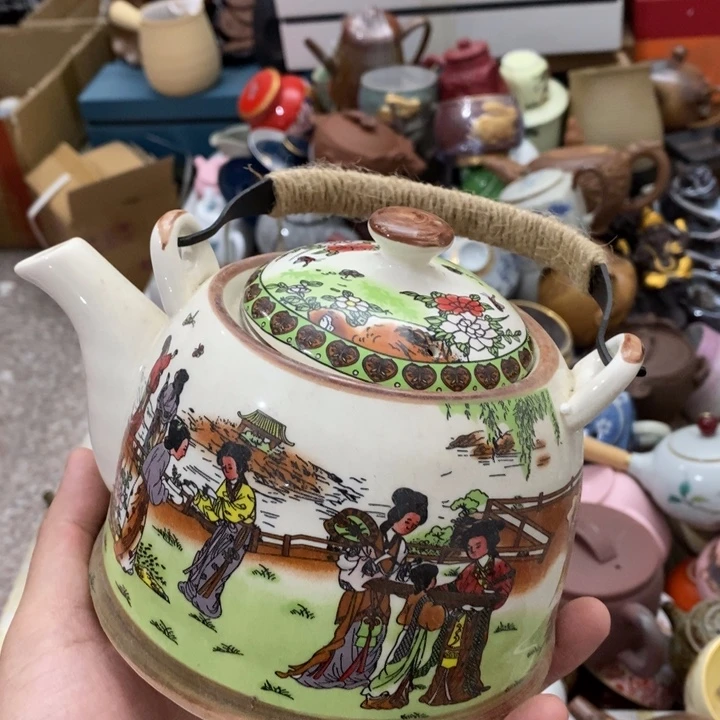 陶瓷艺术品及陶瓷壶壶