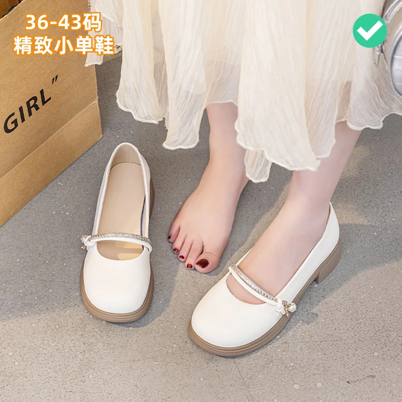 2025夏季低跟精致水钻小单鞋软皮软底法式大码玛丽珍女鞋41-42-43