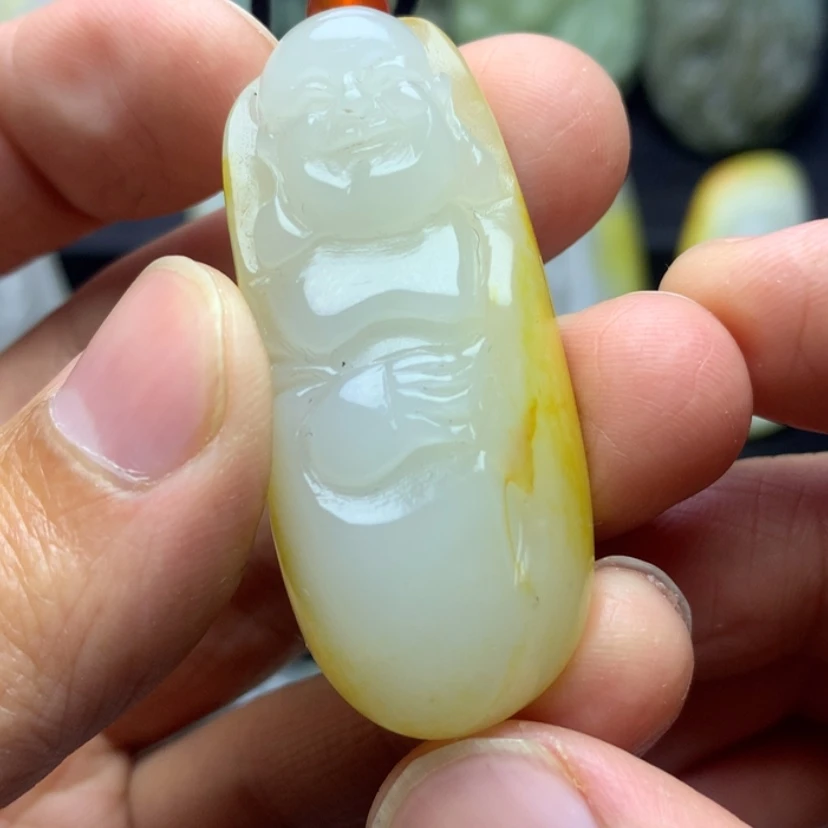【闪购商品】颈饰未镶嵌和田玉