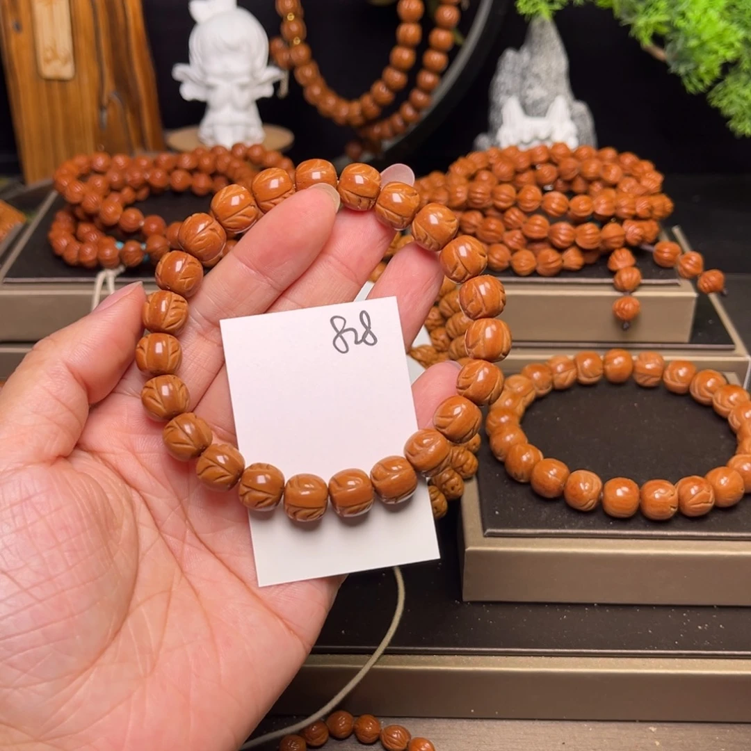 为****手串桃核带龙脊老型10左右精品