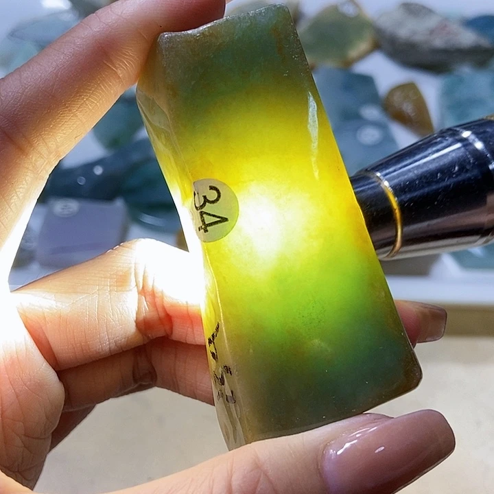 未镶嵌定制翡翠翡翠定制