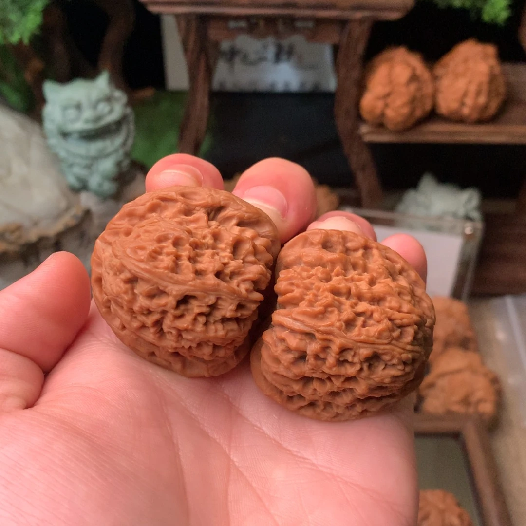 山***.文玩核桃把件42尺寸南疆石