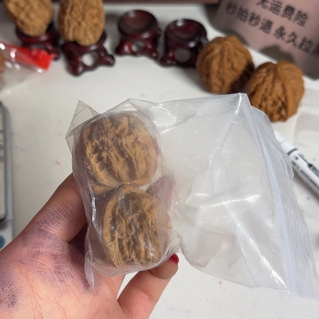 無***敵吊坠桃核哈哈哈哈哈哈哈哈