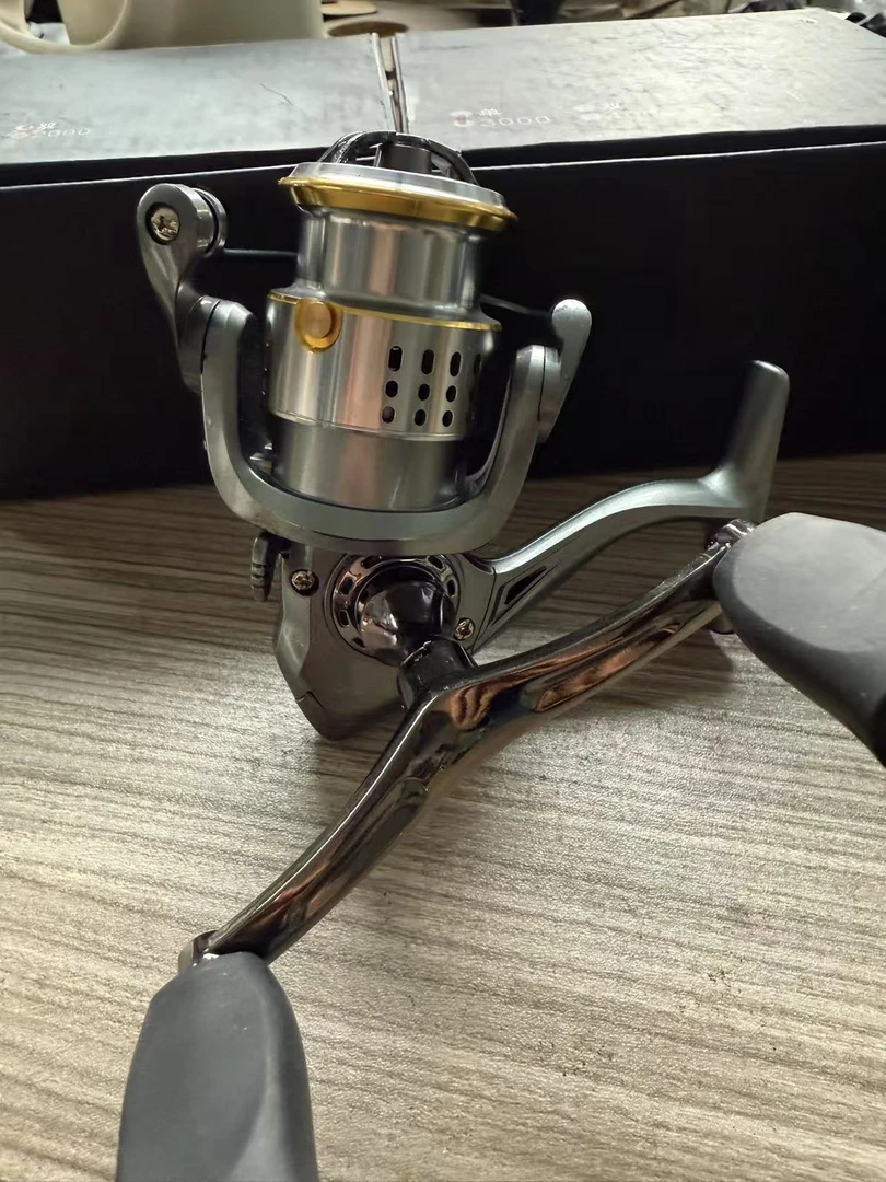 劲拔渔轮 双摇臂纺车轮路亚轮泛用渔轮纺车轮 路滑矶钓渔轮