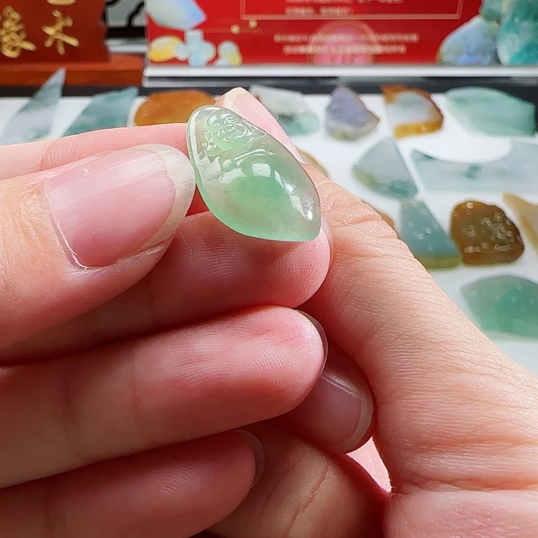 定制翡翠未镶嵌翡翠定制