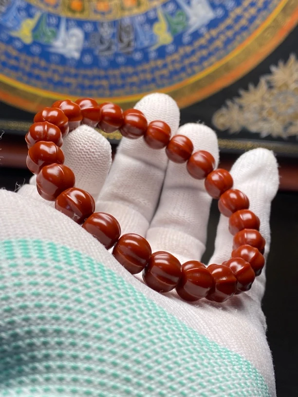 玉化精美鲨鱼背猴头雕刻手串11mm 包浆男女款文玩牛津红老串