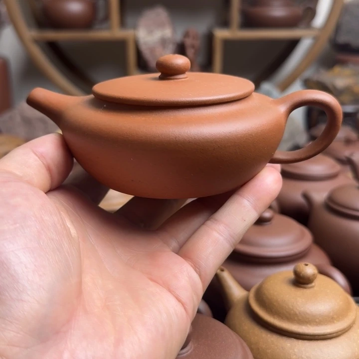 茶壶紫砂扁晨180cc黄龙山红泥