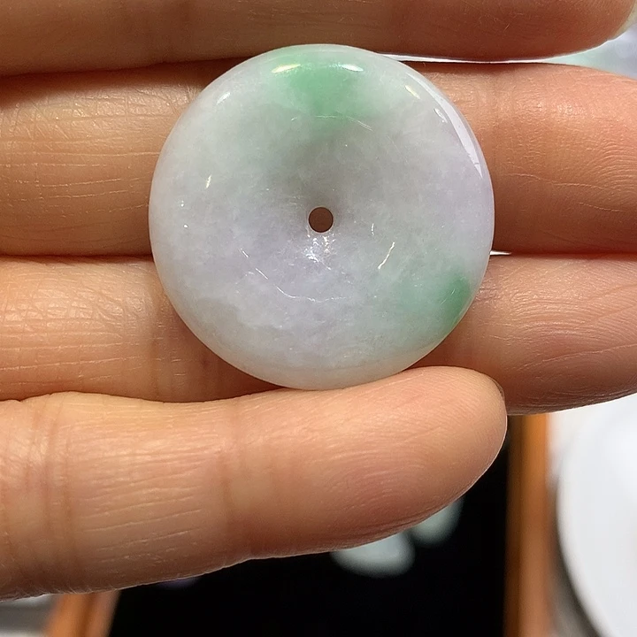 翡翠未镶嵌颈饰23