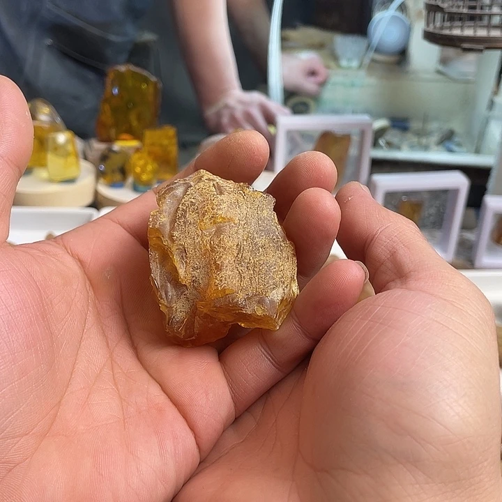 禾***子定制琥珀未镶嵌天然琥珀蜜蜡