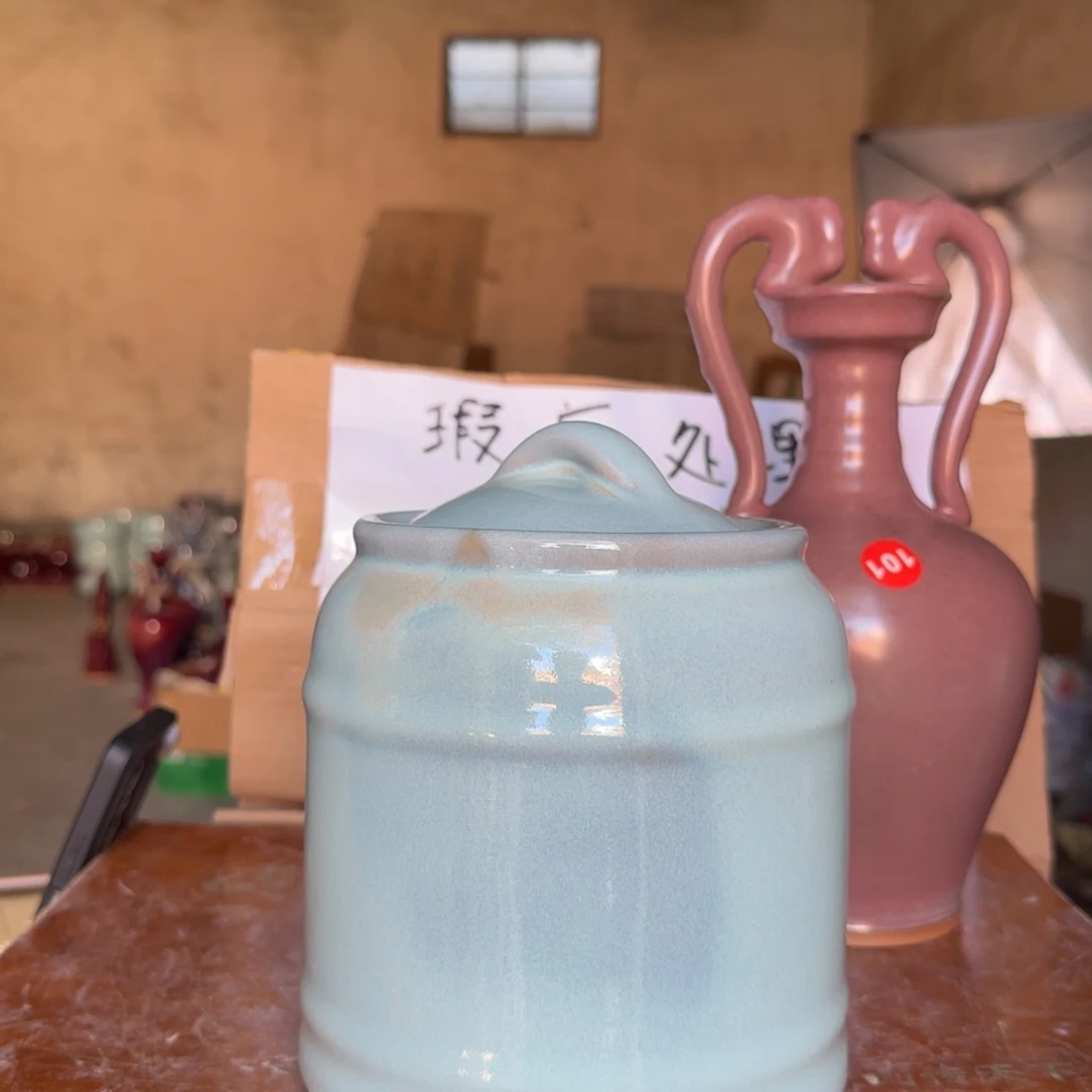 摆件郑家钧瓷摆件微瑕