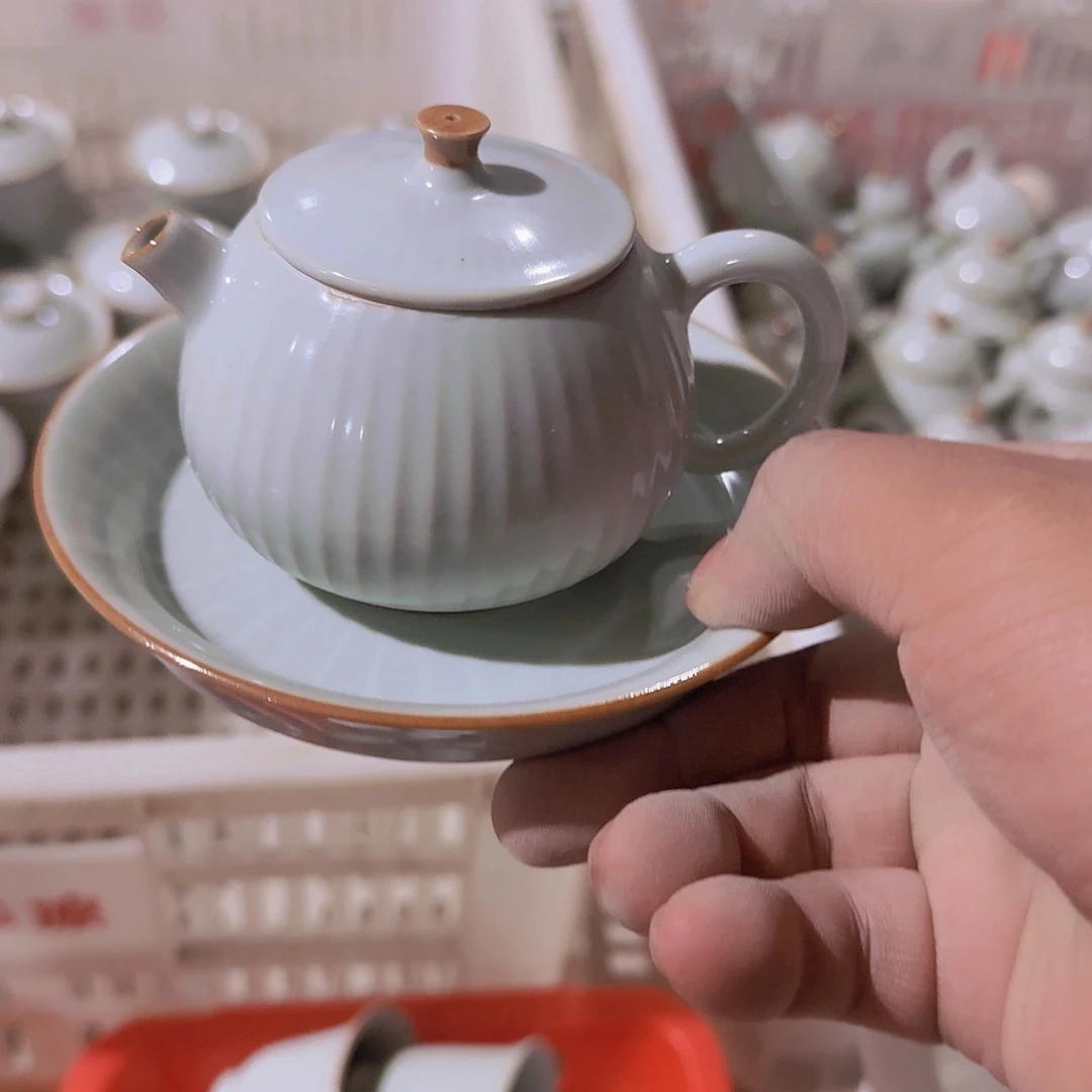 瑕疵茶具，介意勿拍
