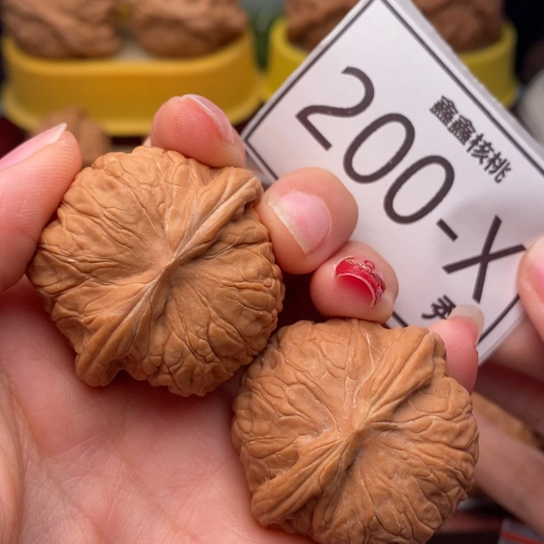 把件桃核乾隆磨37……