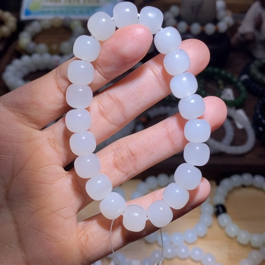 和田玉未镶嵌珠宝奇石10m老型（微瑕）