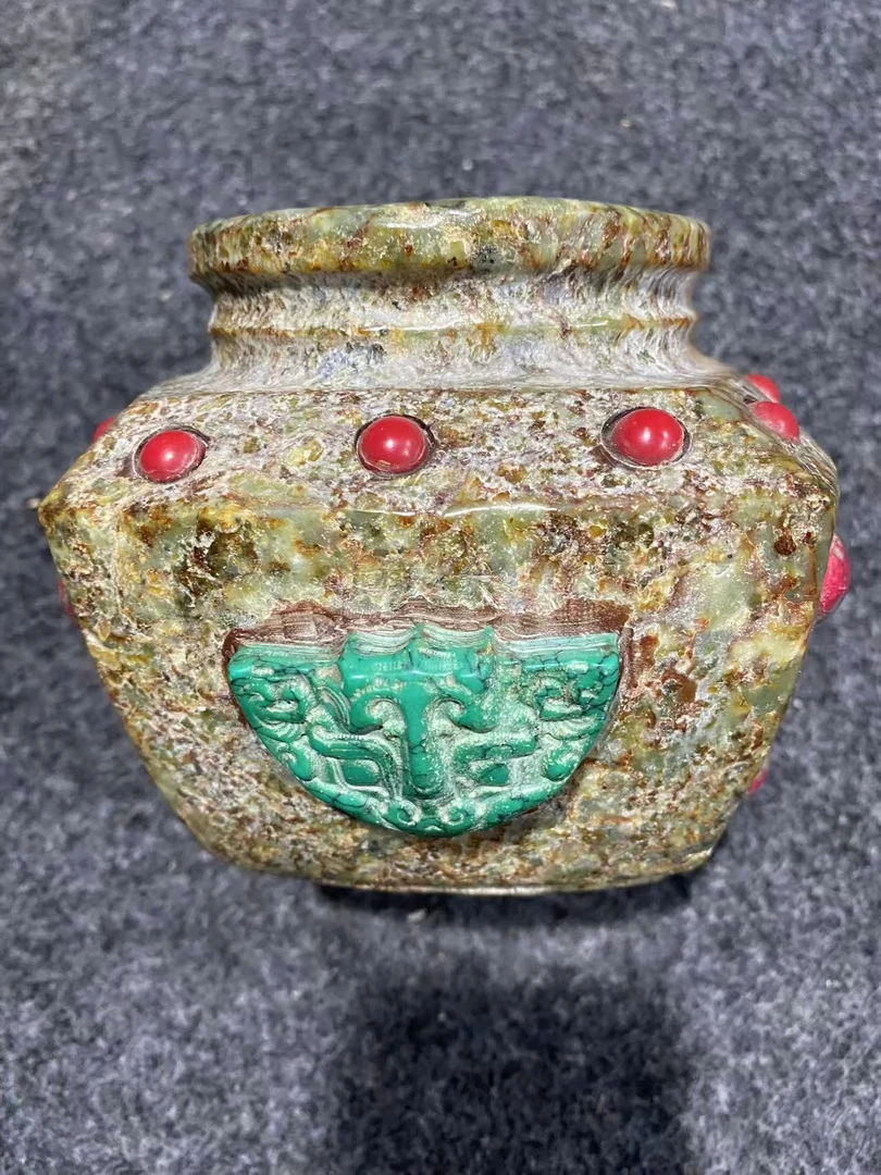 石罐镶嵌兽面纹家居摆件