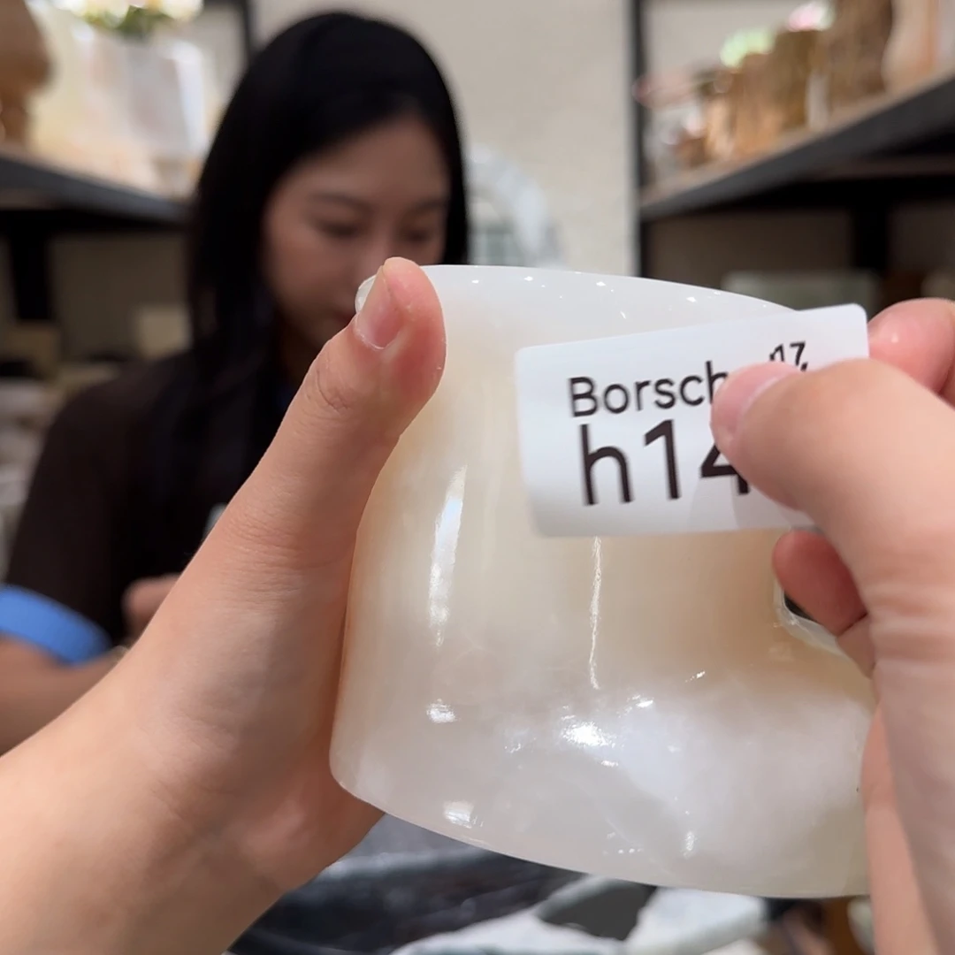 大理石h144。  想不到。飘花