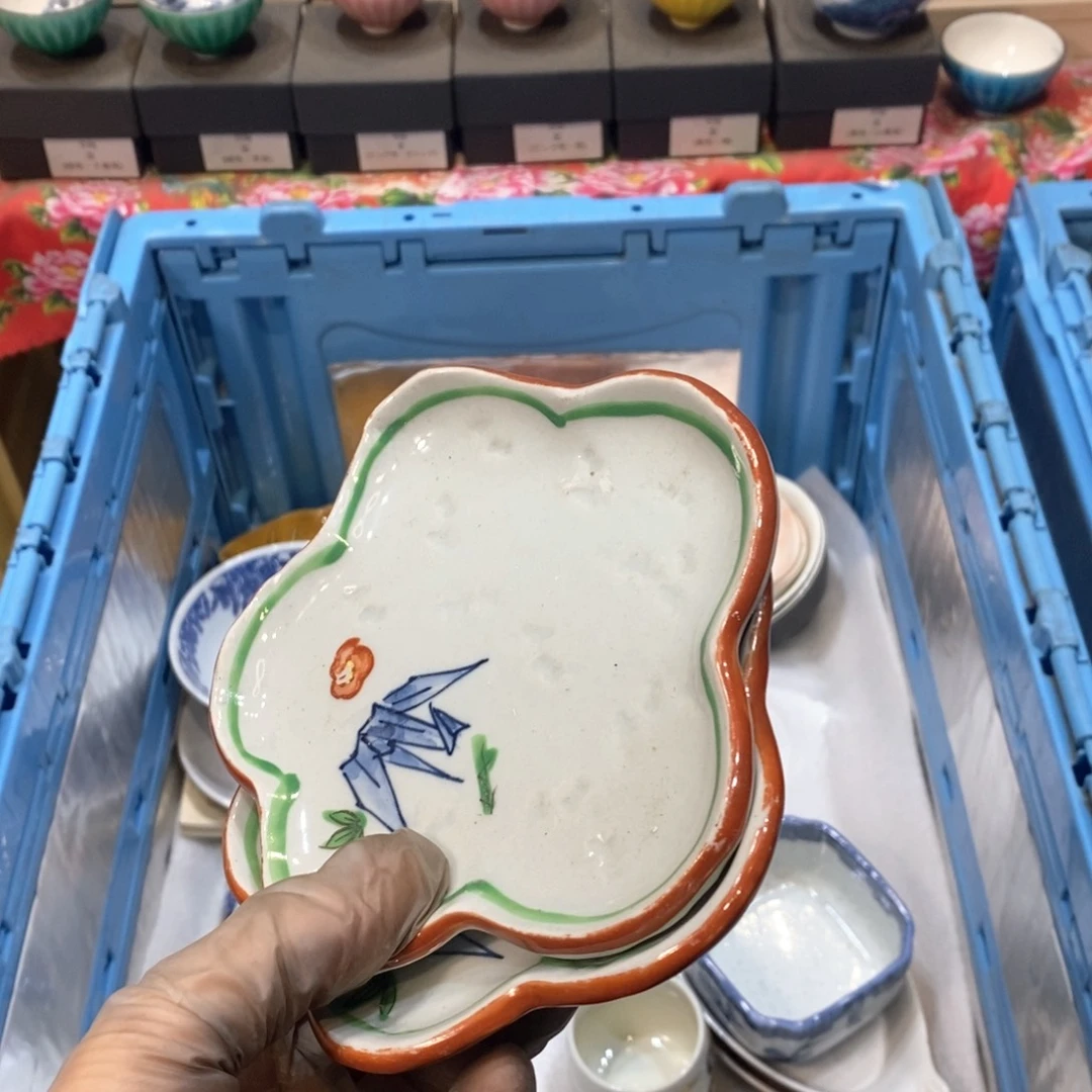 瓷片M****?几乎哈哈哈哈哈哈